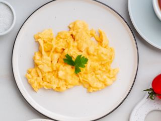 Proteiny w proszku czy w jedzeniu?