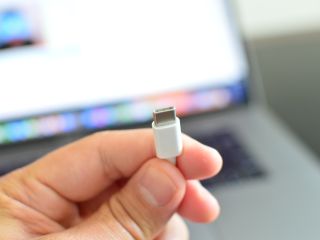 Jaka ładowarka typu C? Które USB do smartfona?