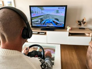 Dlaczego warto kupić kierownicę Logitech G920?