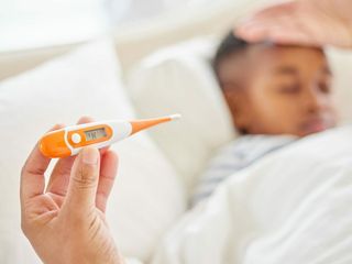 jak rozpoznać udar słoneczny u dziecka