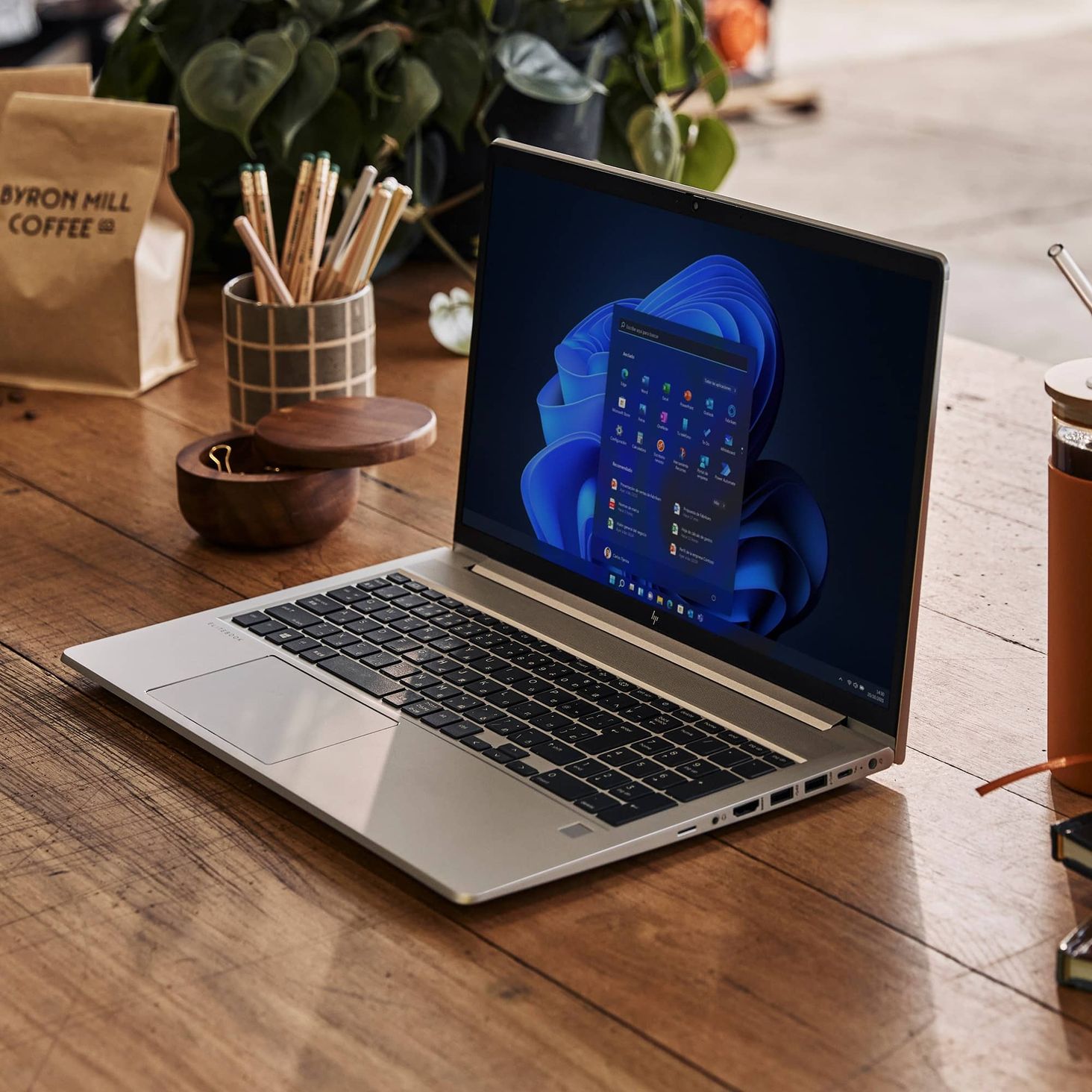 Laptop HP ProBook 450 G9 15,6/i7/16GB/512GB/Win11 (6A163EA