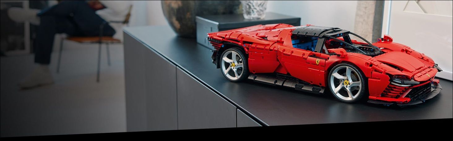 LEGO Technic 42143 - 3