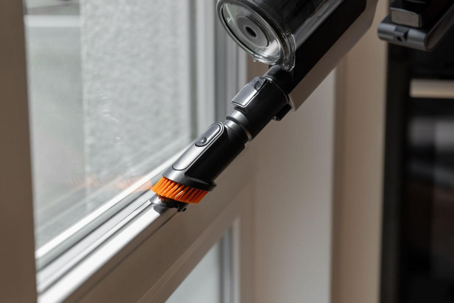 Пилосос Gorenje - щітка для пилу 2-в-1