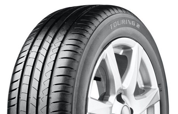 Opona letnia Saetta Touring 2 205/60 R16 92H (zdjęcie)