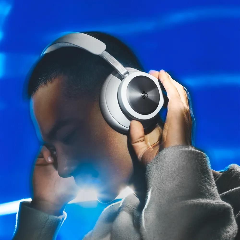 ヘッドホン Bang & Olufsen Beoplay Portal Grey Mist Słuchawki Bang And Olufsen Beoplay Portal Grey Mist - Opinie