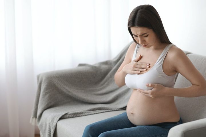 wyciek mleka w ciąży