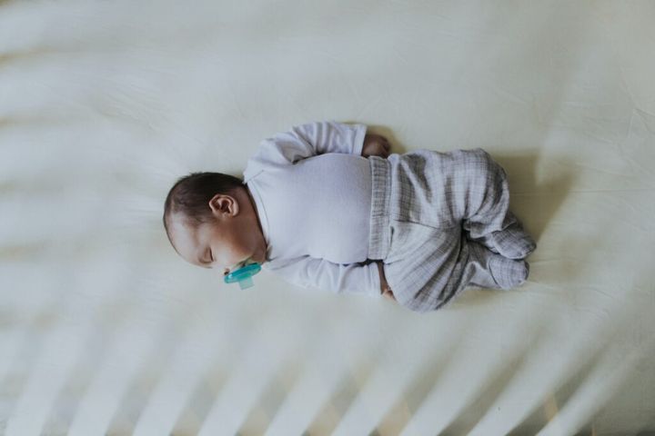 niemowlę oddycha brzuszkiem