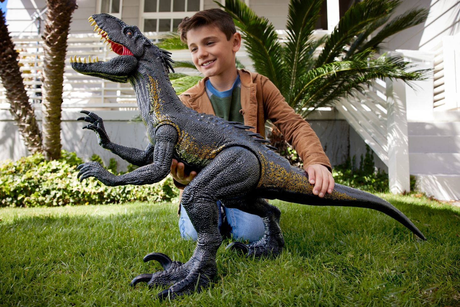 JURASSIC WORLD Kolosalny Indoraptor Figurka dinozaura