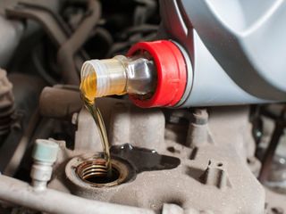 ACEA C3. Co oznacza i jakie są różnice między olejami C2, C3 i C4?