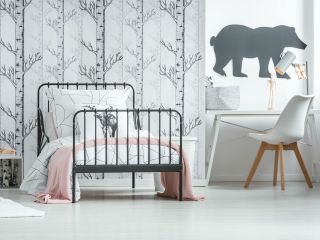 Pokój dziecka z tapetą