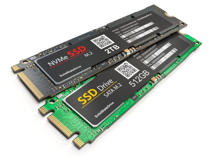 NVMe vs M2