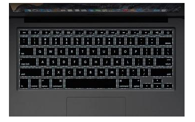 美品MacBook Air i7 (MacOS2022年／512GB／ Apple Macbook Air 13,3 512GB Intel Core i7 Srebrny
