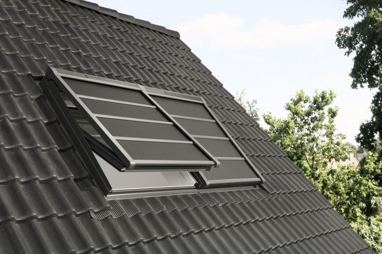 VELUX SSS Zdjęcie produktu na zewnątrz