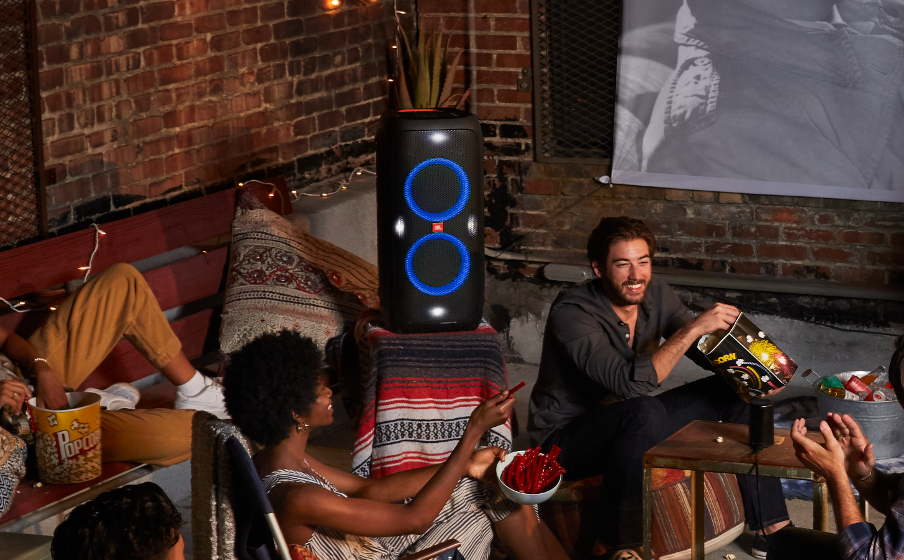 JBL PartyBox 310 lifestyle 3