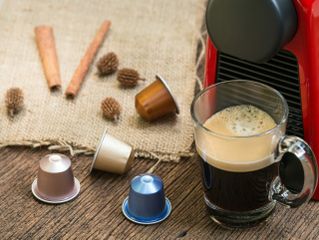 Jaki ekspres do kawy na kapsułki wybrać? Ranking najlepszych ekspresów 