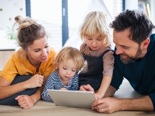Jaki tablet edukacyjny dla dzieci wybrać? Dlaczego warto?