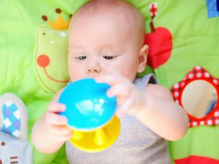 Najlepsze zabawki dla 8-miesięcznego dziecka