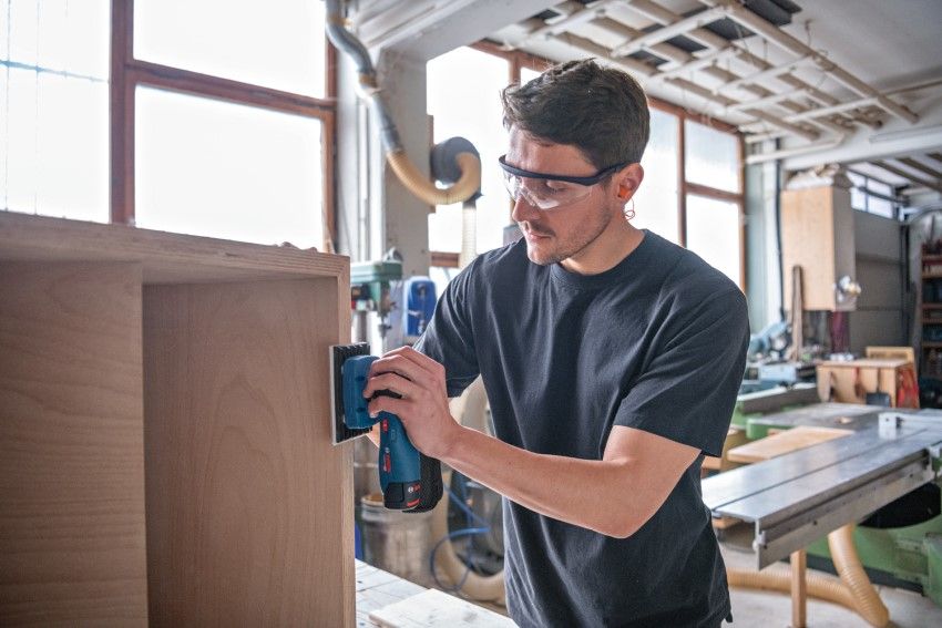 Bosch GSS 12V-13 Professional - 2