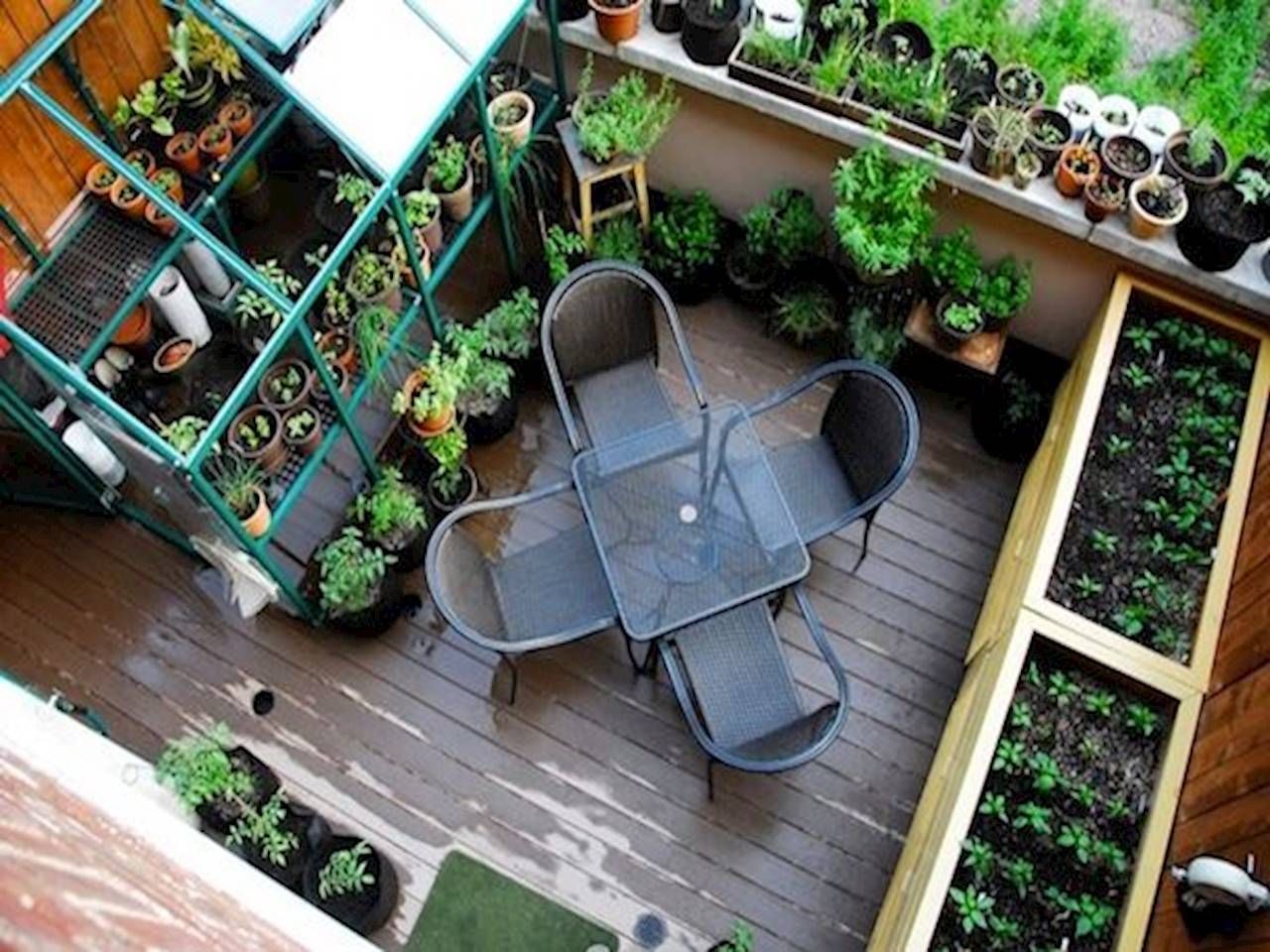 ogródek na balkonie
