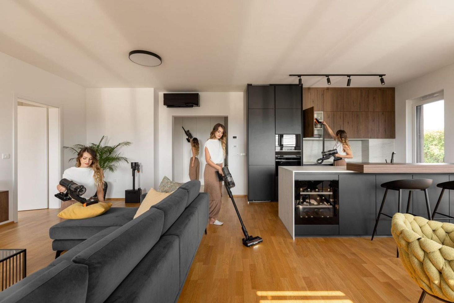 Пилосос Gorenje - вертикальний та ручний