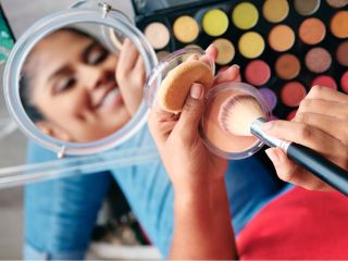 Jaki bronzer do konturowania na mokro?