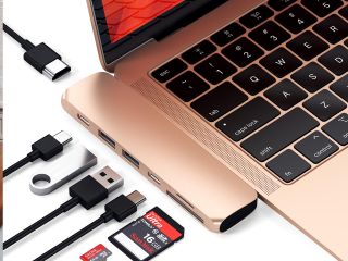 Stacja dokująca do laptopa. Jak wybrać najlepszą? [Poradnik] 