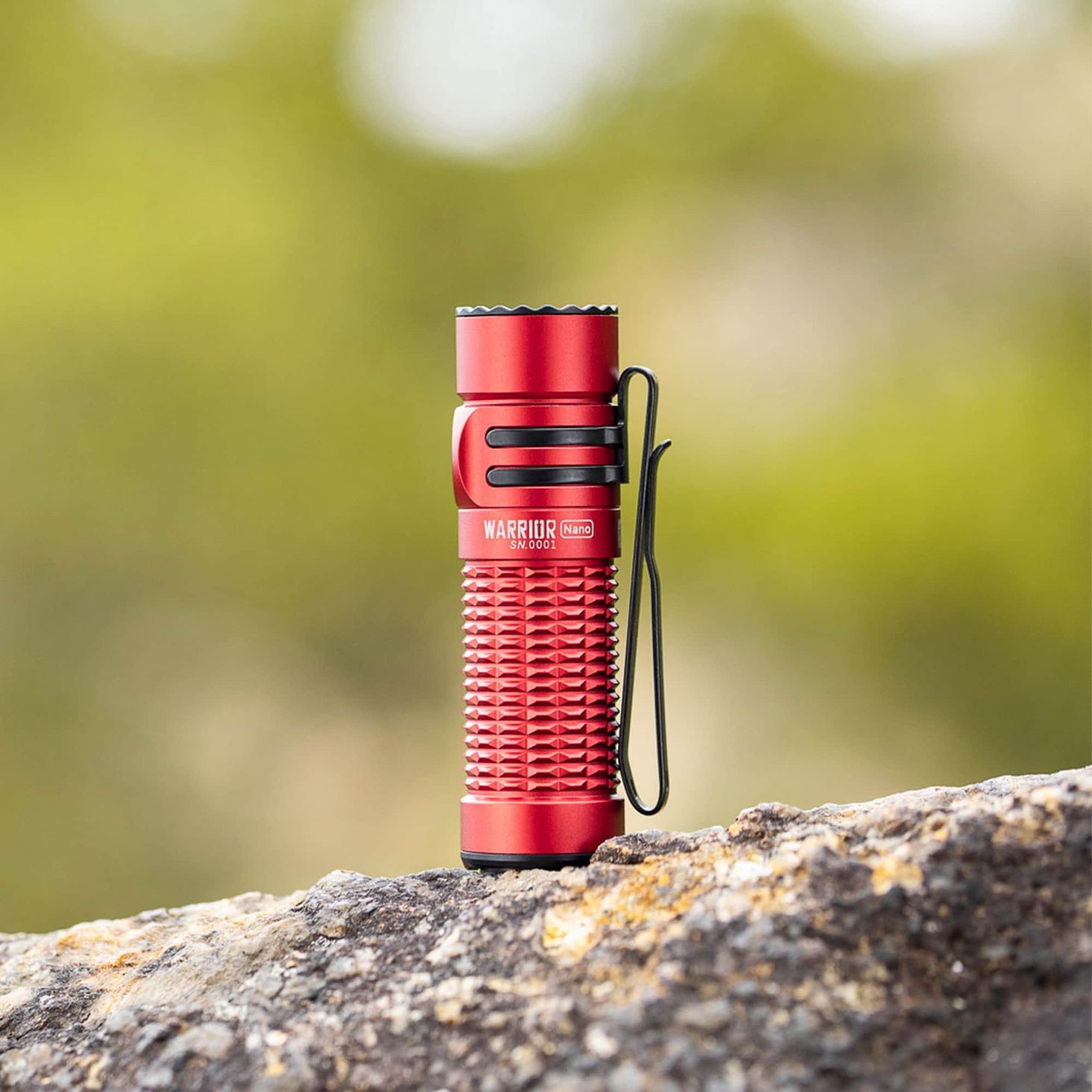 Latarka Latarka Olight Warrior Nano Red - 1200 lumenów