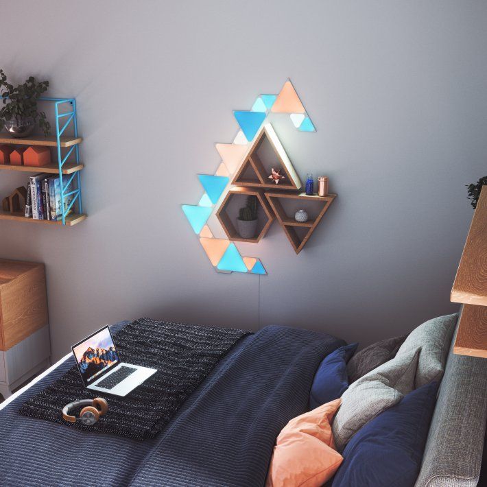 Nanoleaf arrangement above the shelf