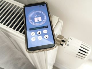 Smart grzejniki elektryczne – wygoda i oszczędność energii 