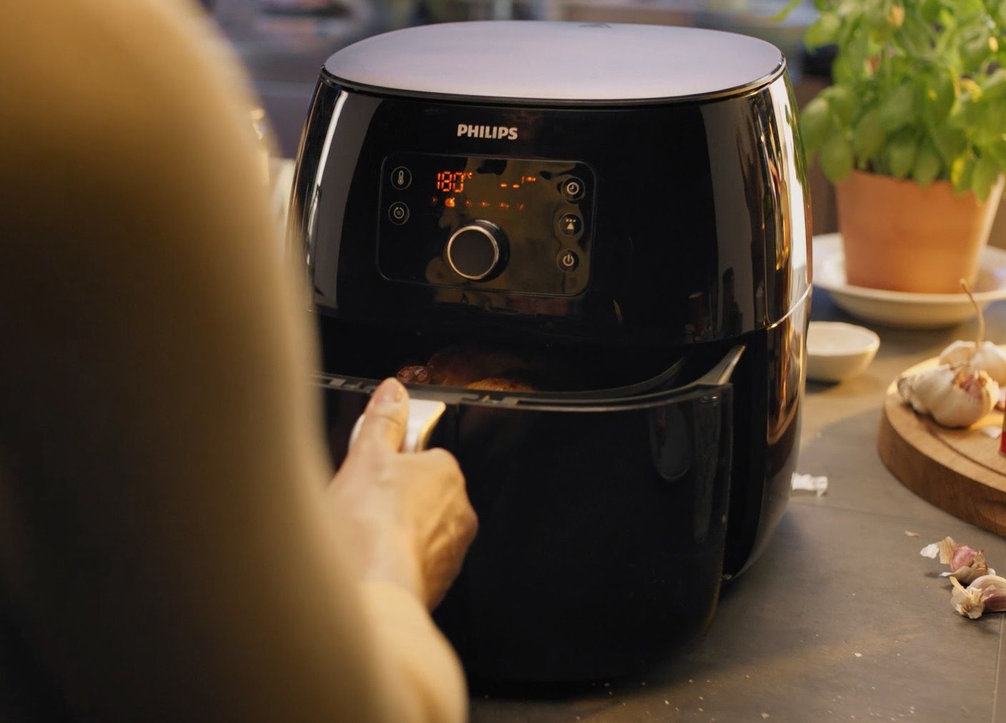 Philips Hd9762/90 Airfryer Xxl Black Friday Frytkownica PHILIPS HD9762/90 - Opinie i ceny na Ceneo.pl