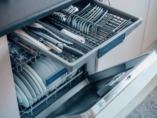 Dlaczego zmywarka nie rozpuszcza tabletki?