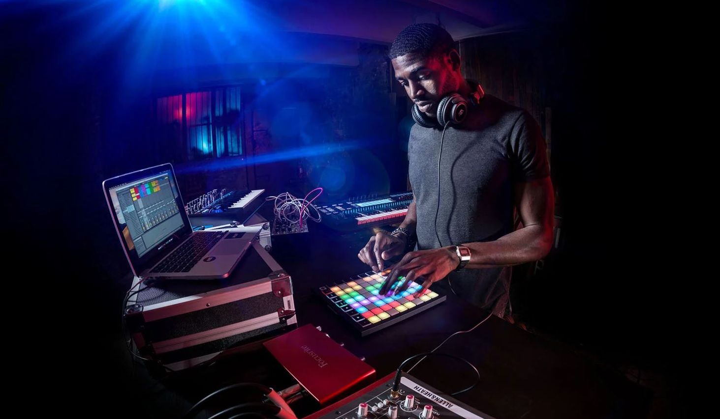 DJ機材 Launch Pad X DJ機材 novation launchpadx Launchpad X | Novation