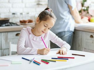 Jaki projektor do rysowania dla dzieci wybrać? Dlaczego warto go mieć?