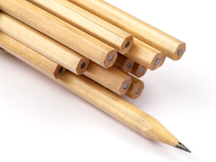 ołówki do szkicowania