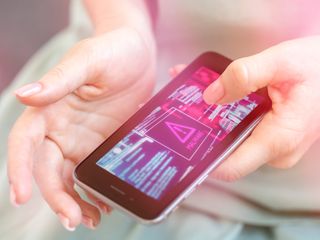 Jak usunąć wirusa z telefonu?
