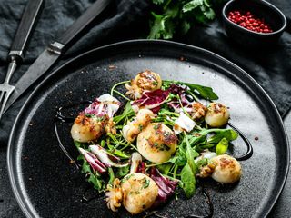 sałatki na komunię