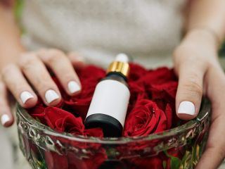 Olejowanie paznokci i skórek. Jaki olejek do paznokci i skórek wybrać?