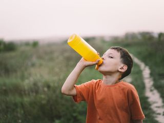 Jaki bidon wybrać dla dziecka?