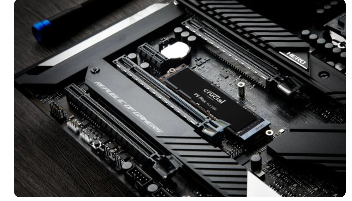 Dysk SSD Crucial P5 Plus 2TB M.2 NVMe PCIe 4.0 (CT2000P5PSSD8