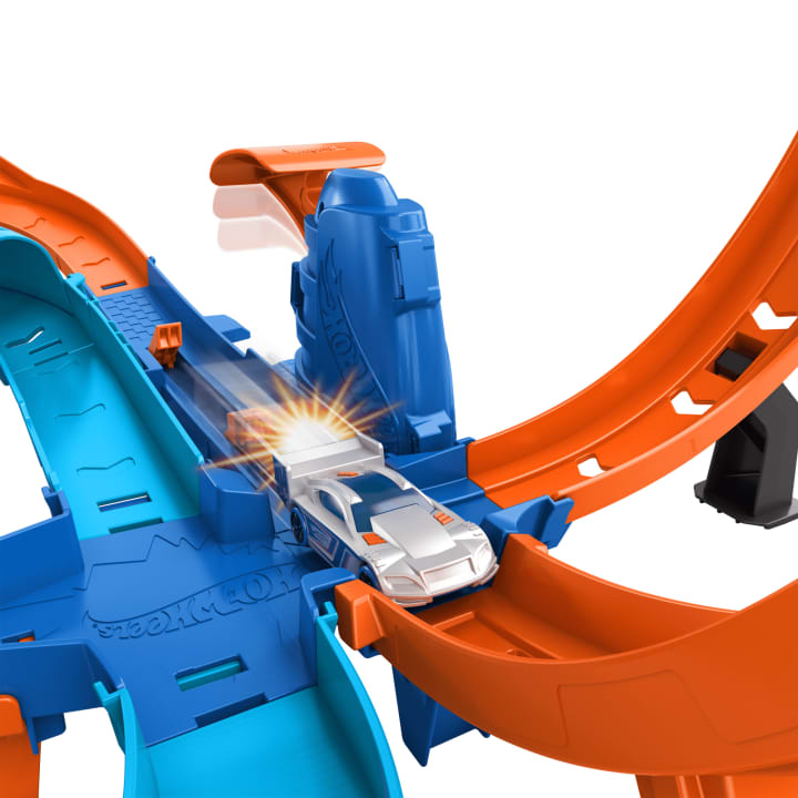 Hot Wheels Ultra Hots Pojedynek z turboprzyspieszeniem