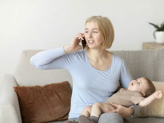 Czemu noworodek wymiotuje po karmieniu?