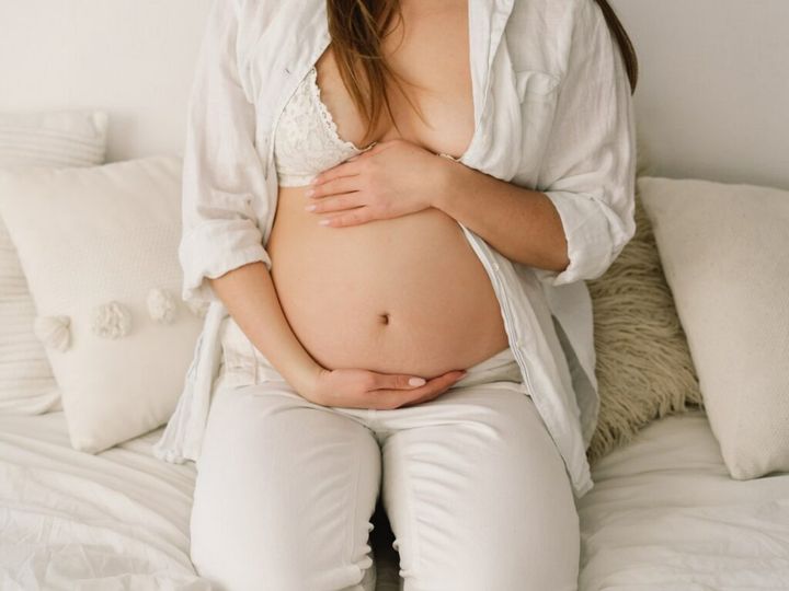 Ile przed porodem opada brzuch