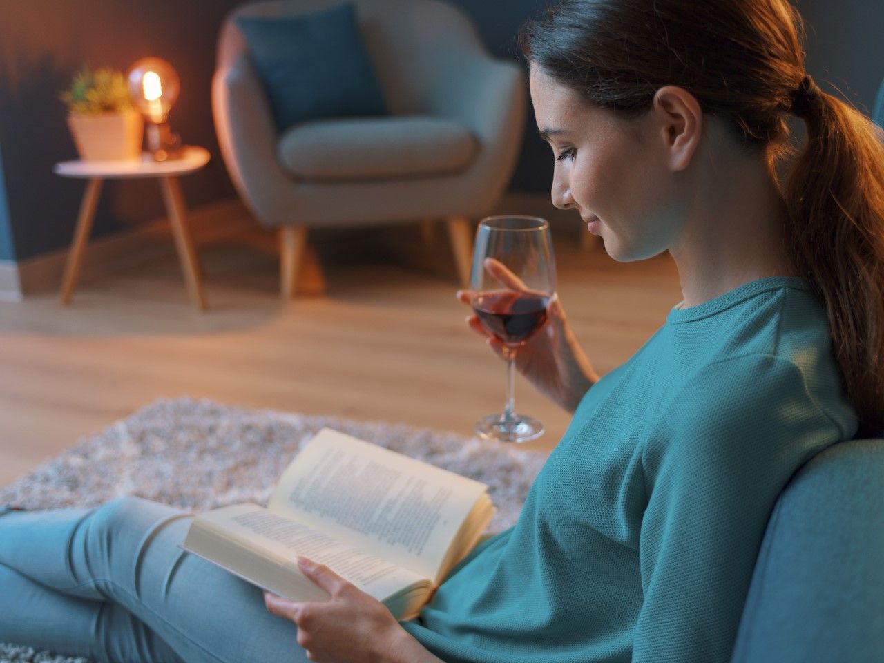 Nora Roberts: książki mistrzyni romansów - Poza domem