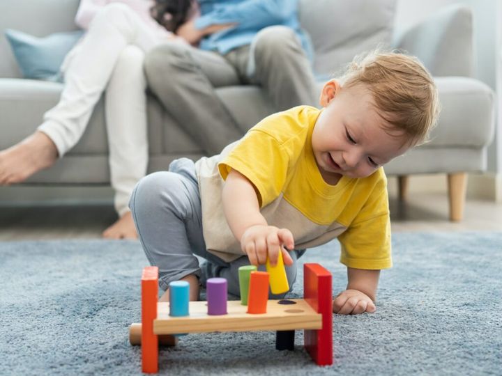Zabawki Montessori dla niemowlaka