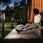 PHILIPS HUE White and color ambiance łącznik T czarny IP67 915006001801 - zdjęcie 4