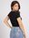 T-SHIRT   GUESS  W1GI36J1300 - CZARNY (XS) - zdjęcie 3