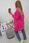 Sweter kardrigaz rękawami nietoperz różowy neon - zdjęcie 6