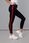 Legginsy sportowe z lampasami czarno-czerwone (yw01052-d1-5) - zdjęcie 4