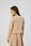 S368 Krótka marynarka bez zapięcia - beżowa (kolor Beige, rozmiar XXL) - zdjęcie 3