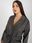 Szara marynarka plus size od garnituru z paskiem wiązanym - zdjęcie 2